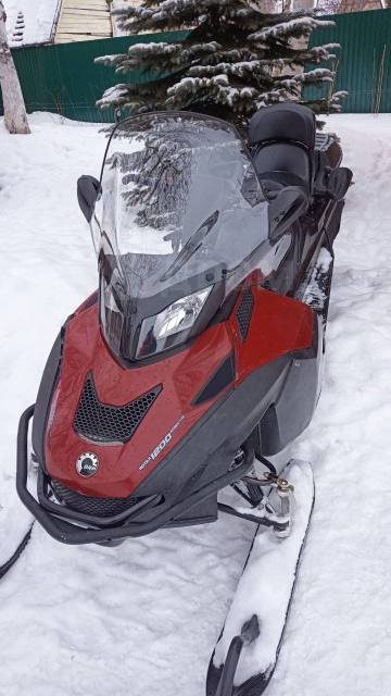 BRP Ski-Doo Expedition SE. ,  ,   