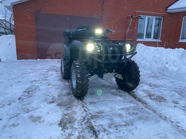 Yamaha Grizzly 660. ,  \,   