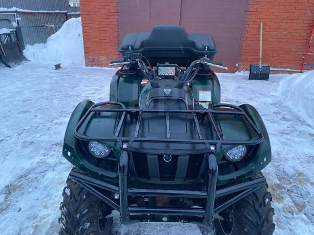 Yamaha Grizzly 660. ,  \,   