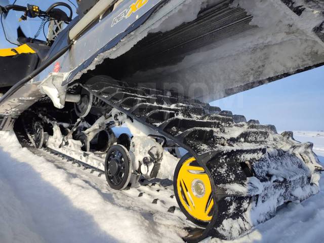 BRP Ski-Doo Skandic SWT. ,  ,   