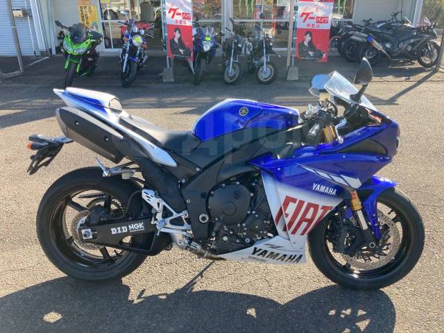 Yamaha YZF-R1. 1 000. ., , ,  .     