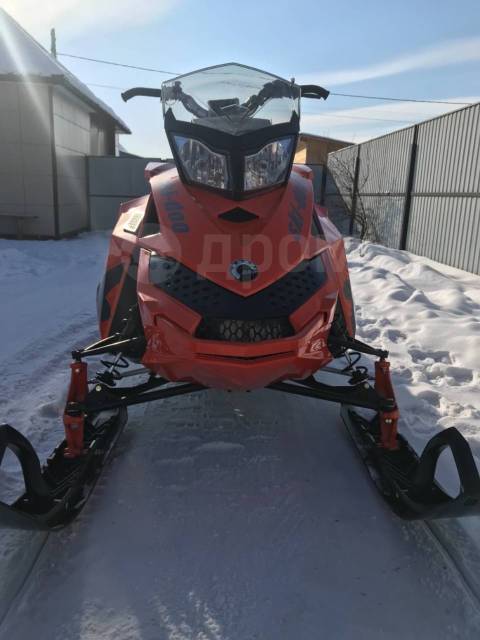 BRP Ski-Doo Summit X.  ,   