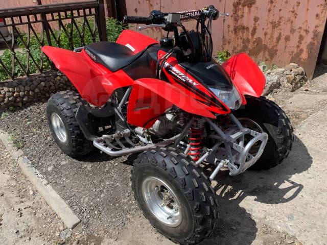 Honda TRX 250. ,  \,   