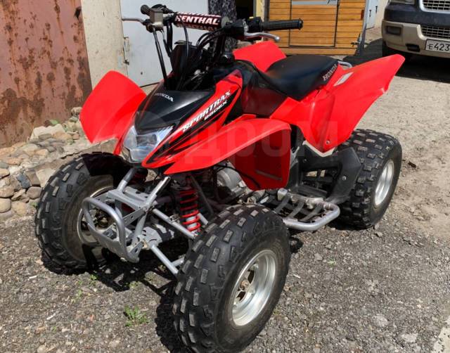 Honda TRX 250. ,  \,   