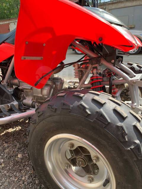 Honda TRX 250. ,  \,   