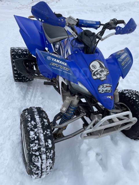 Yamaha YFZ 450. ,  \,   