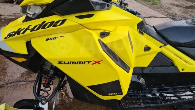 BRP Ski-Doo Summit X. ,  ,   