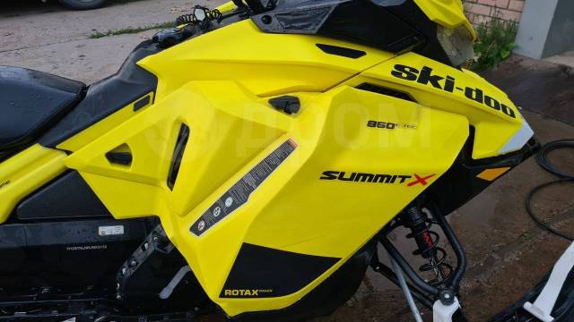 BRP Ski-Doo Summit X. ,  ,   