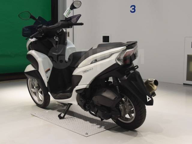 Yamaha Tricity. , ,  .     