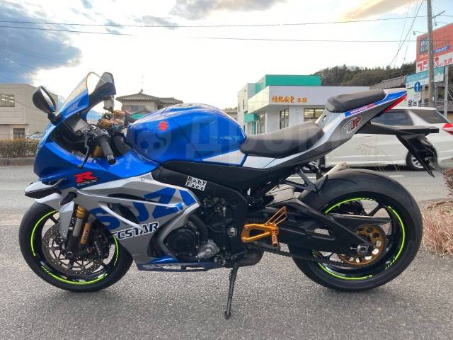 Suzuki GSX-R 1000. 1 000. ., , ,  .     