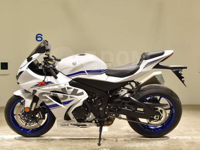 Suzuki GSX-R 1000. 1 000. ., , ,  .     