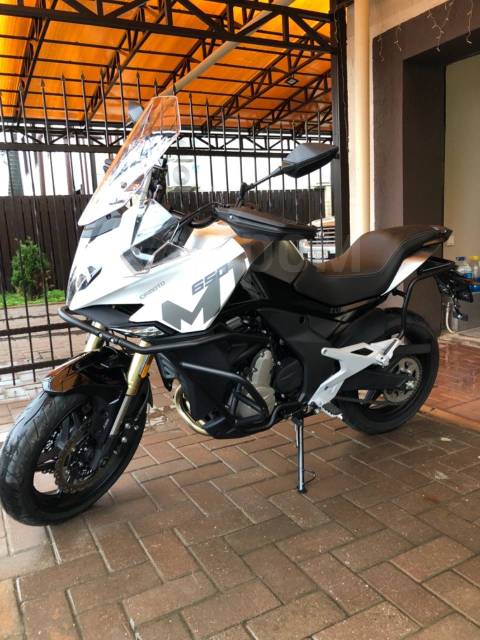 CFMoto 650 MT. ,  \,   