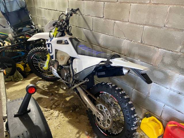 Husqvarna TE 300i. 300. ., ,  ,   