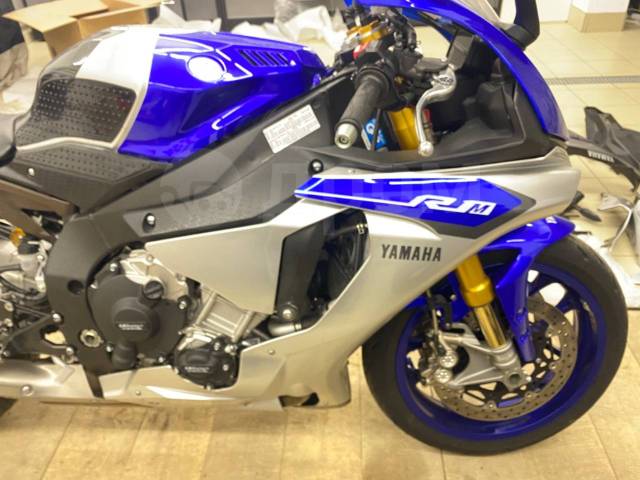 Yamaha YZF-R1M. 1 000. ., , ,   