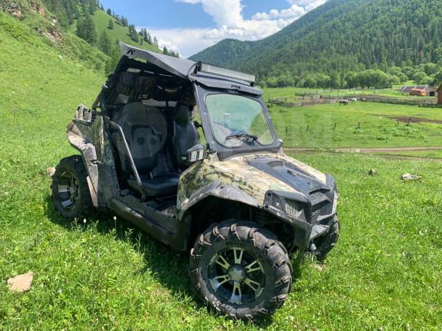 Polaris RZR. ,  \,   