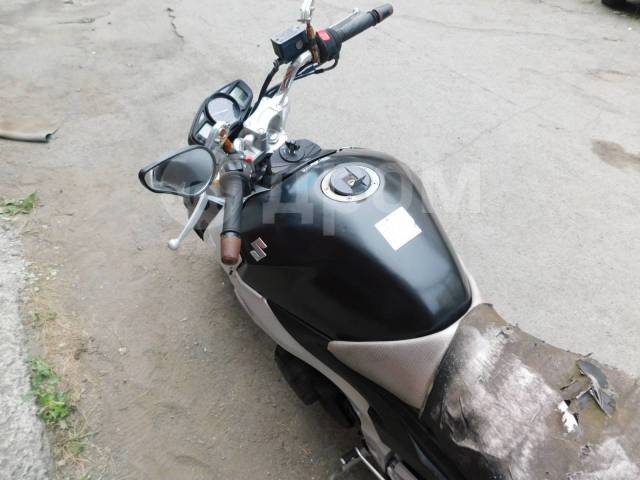 Suzuki GSR 400. 400. ., , ,  .     