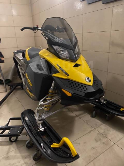 BRP Ski-Doo Summit X. ,  ,   