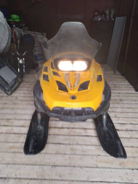 BRP Ski-Doo Skandic SWT. ,  ,   