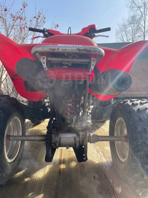 Honda TRX 300. ,  \,   