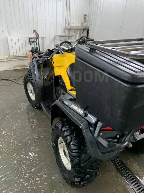 BRP Can-Am Outlander Max 650. ,  \,   