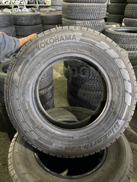未使用 ヨコハマ BluEarth-Van RY55 195 80R15 103 101N ブルーアース