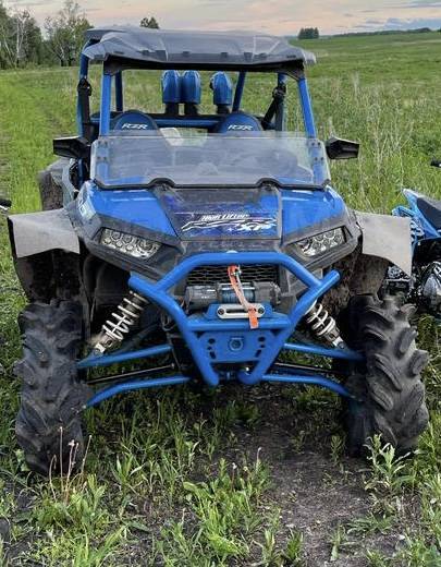 Polaris RZR XP 1000 EPS. ,  \,   