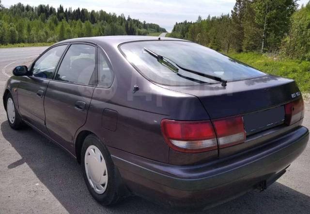 Toyota Carina e at190