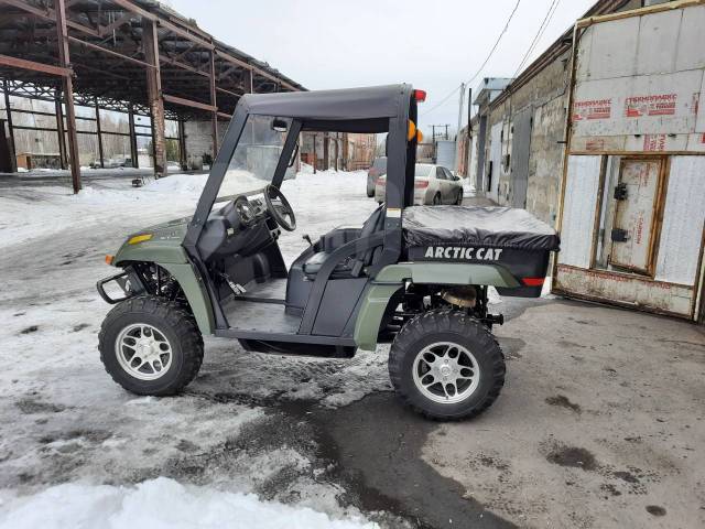 Arctic Cat Prowler 650 XT. ,  \,   