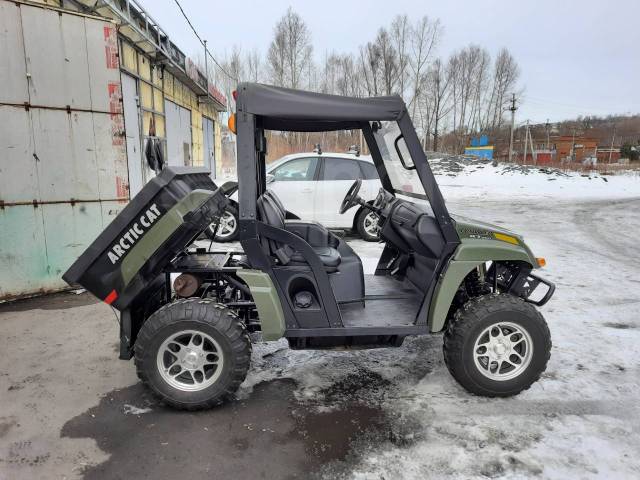 Arctic Cat Prowler 650 XT. ,  \,   