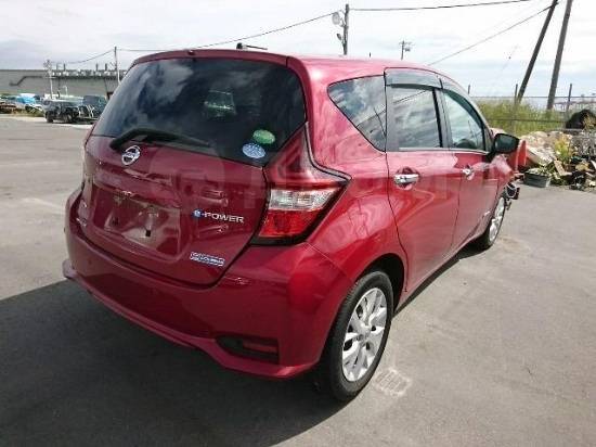 Nissan note he12