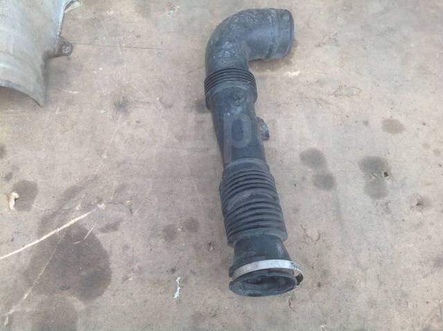 патрубок воздушного фильтра partner tepee. 1336aw peugeot патрубок. патрубок пежо партнер. пежо партнер патрубок. патрубок гур peugeot partner tepee 4012.