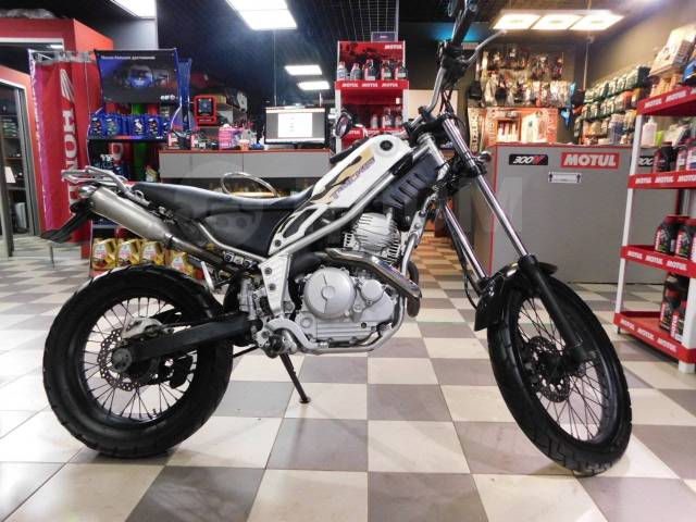 Yamaha XG250 Tricker. 250. ., , ,  .     