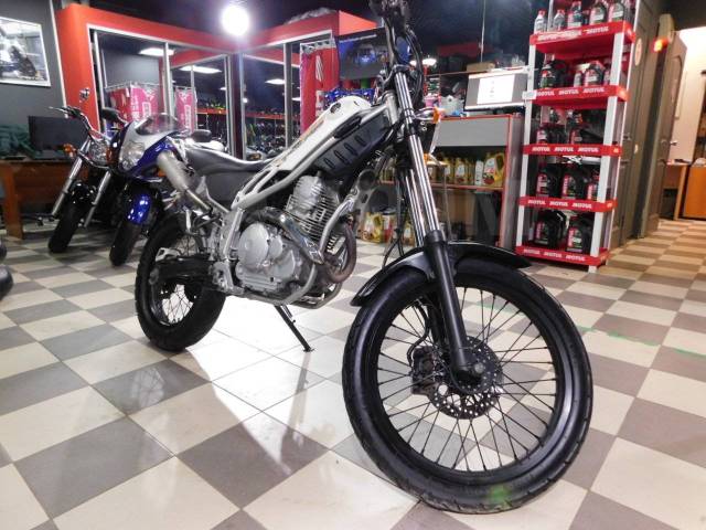 Yamaha XG250 Tricker. 250. ., , ,  .     