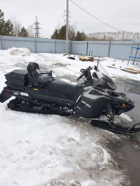 BRP Ski-Doo Expedition. ,  ,   