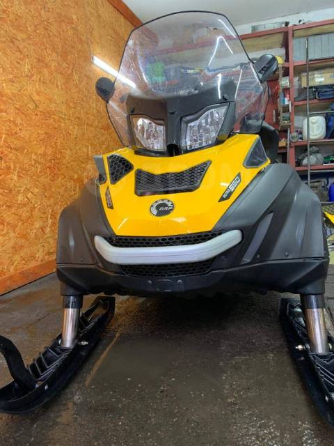 BRP Ski-Doo Skandic SWT. ,  ,   