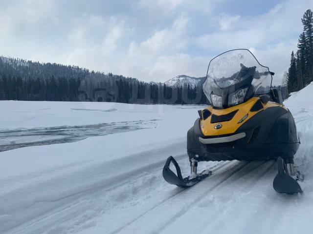 BRP Ski-Doo Skandic SWT. ,  ,   