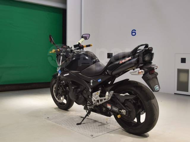 Suzuki GSR 400. 400. ., , ,  .     