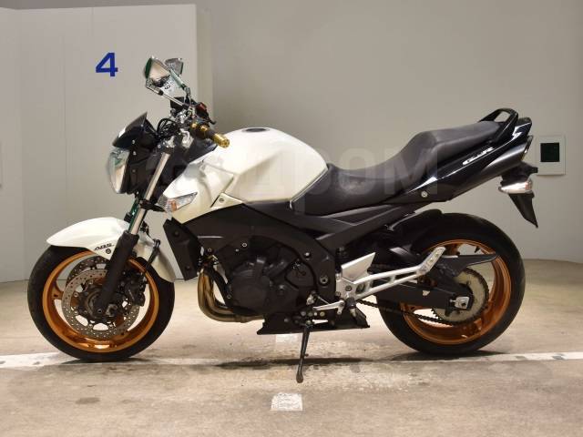 Suzuki GSR 400. 400. ., , ,  .     