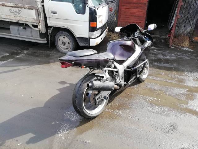 Suzuki GSX-R 750. 750. ., , ,   