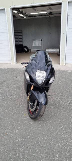 Suzuki GSX 1300R Hayabusa. 1 300. ., , ,   