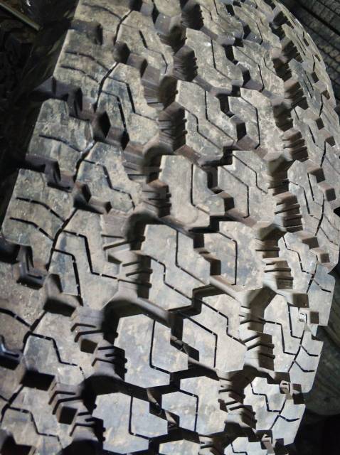 Goodyear Wrangler AT/R, 245/75R17 - Шины во Владивостоке