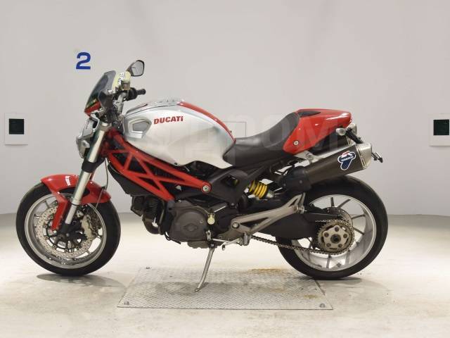 Ducati monster sale 789