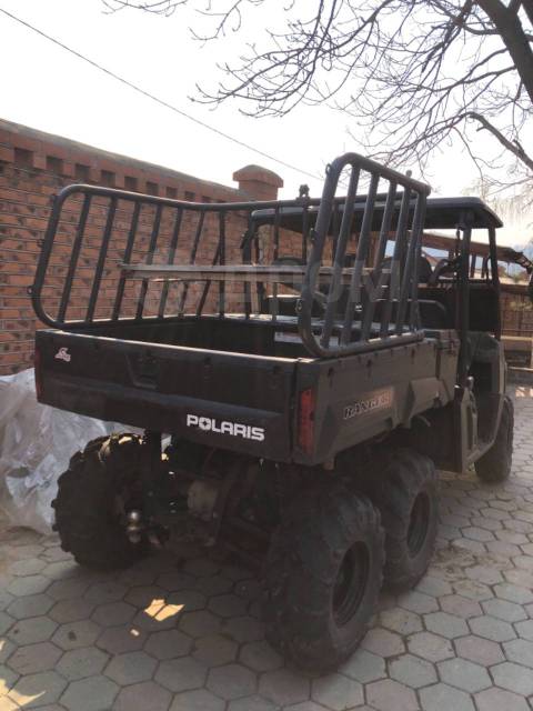 Polaris Ranger 700.  \,   