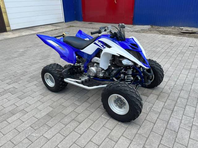 Yamaha Raptor 700. ,  \,   