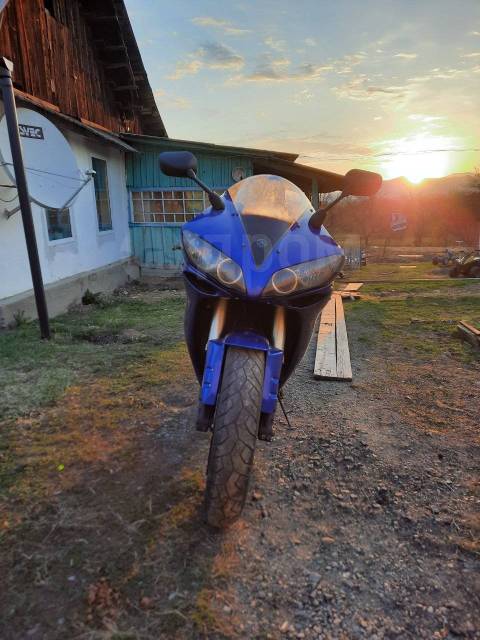 Yamaha R1. 1 000. ., , ,   