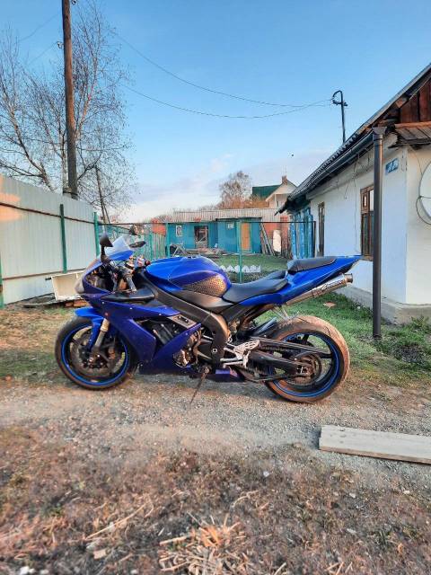 Yamaha R1. 1 000. ., , ,   