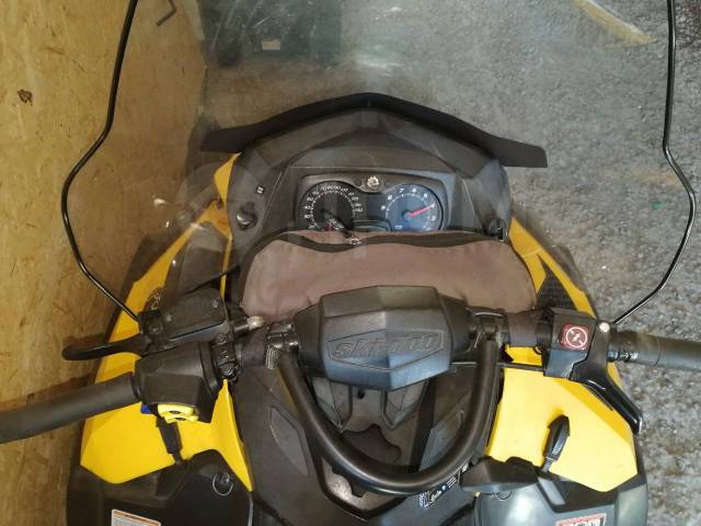 BRP Ski-Doo Skandic WT. ,  ,   