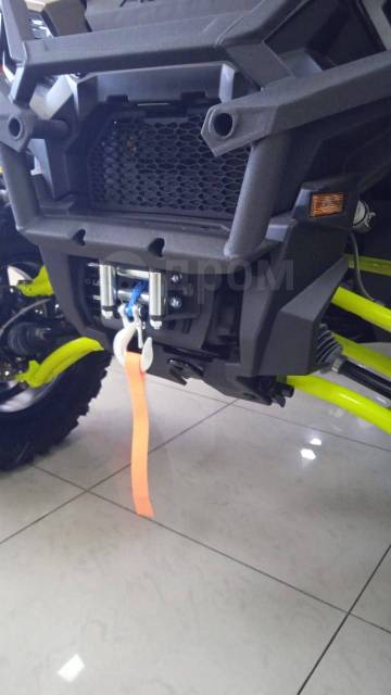 Polaris Sportsman XP 1000. ,  \,   