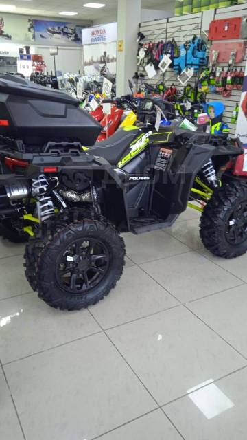 Polaris Sportsman XP 1000. ,  \,   