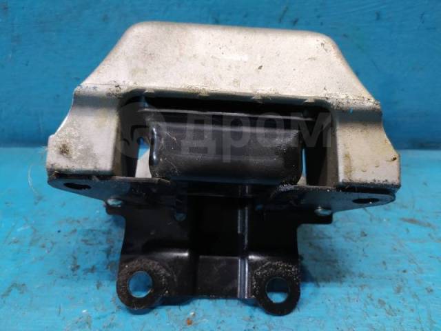 Опора двс аутлендер. Asx передняя опора двигателя. Левая подушка двигателя аутлендер-3. Mitsubishi mn184296. Опоры двигателя аутлендер 3.